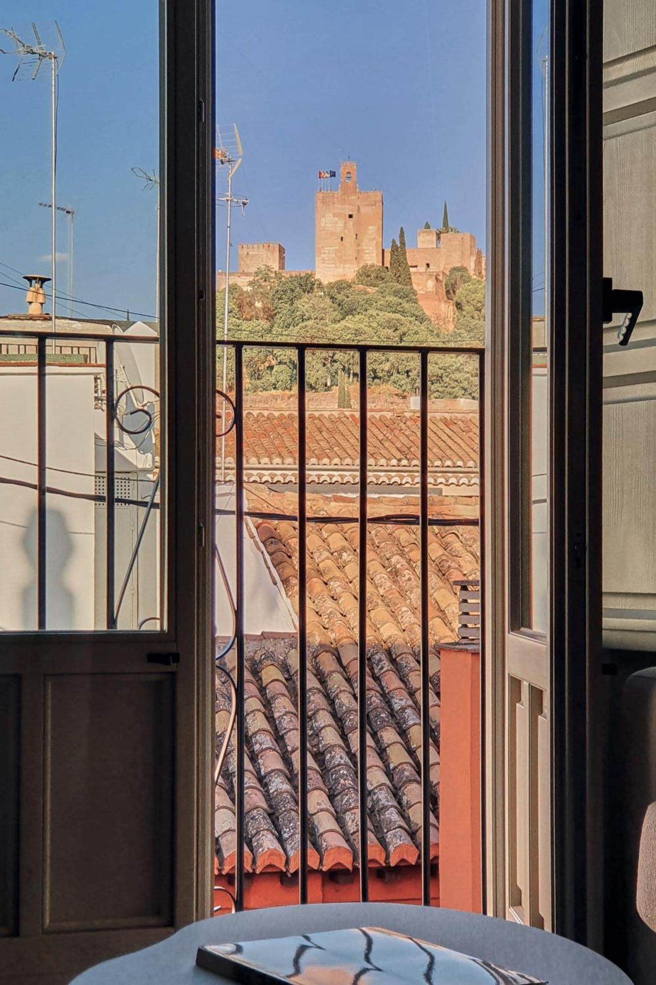 Apartmán U-Sense Granada Gran Via Exteriér fotografie